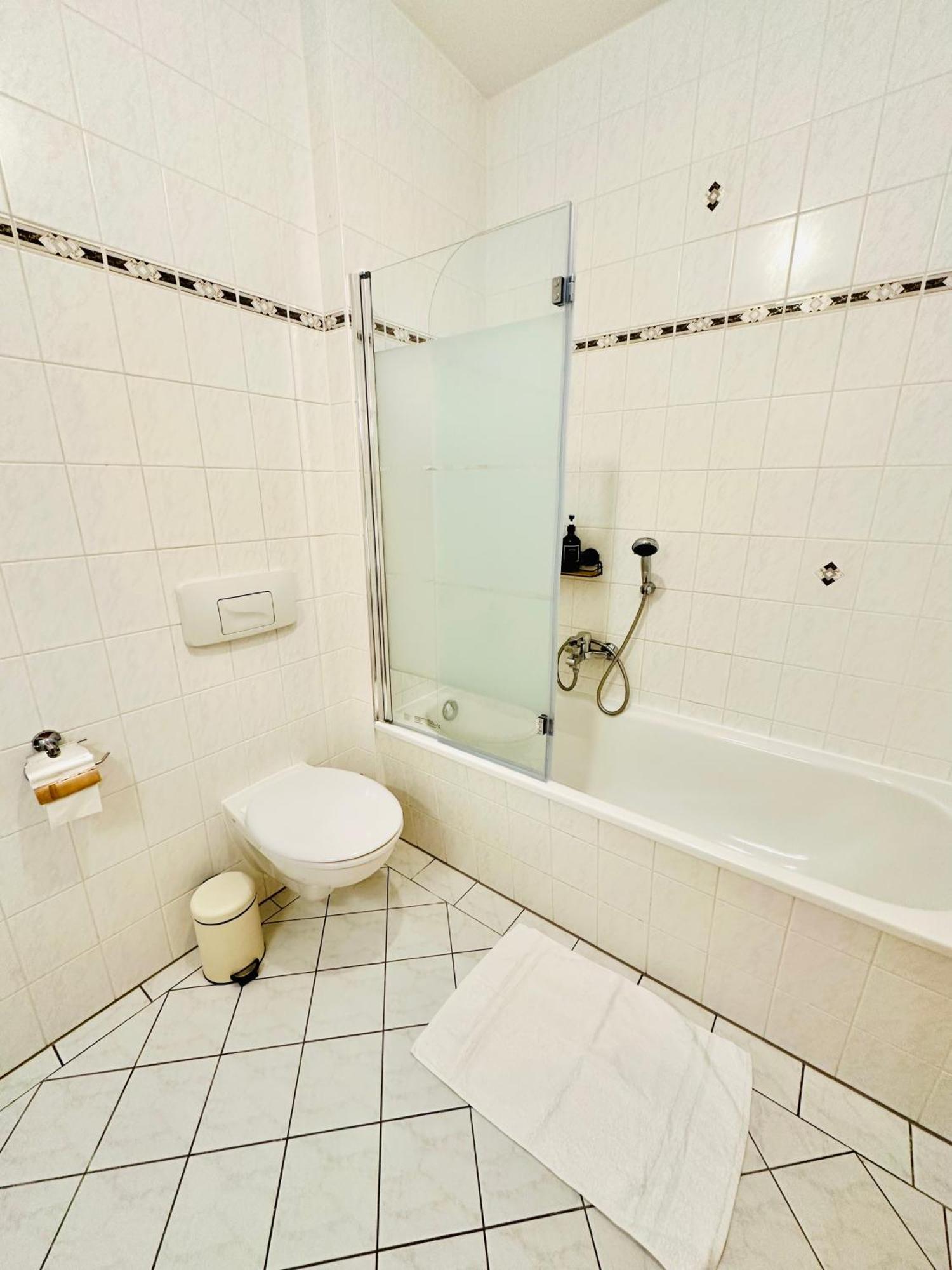 Kunstviertel Apartment Am Kanal Λειψία Εξωτερικό φωτογραφία